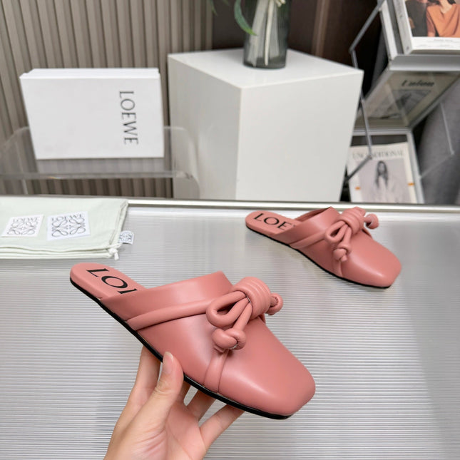 LOEWE 26S MULE LOAFERS IN PINK CALFSKIN KNOT DETAIL