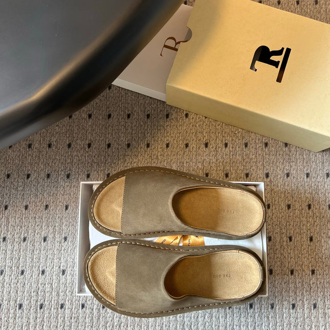 THE ROW 26S THONG SANDALS IN OLIVE GREEN SUEDE