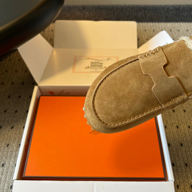 HM 26S DESTIN LOAFERS IN LIGHT BROWN SUEDE