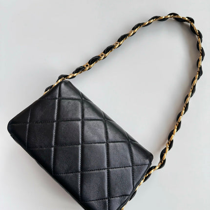 CHANEL 25S FLAP BAG 20 CM IN BLACK LAMBSKIN WITH GOLD HARDWARE