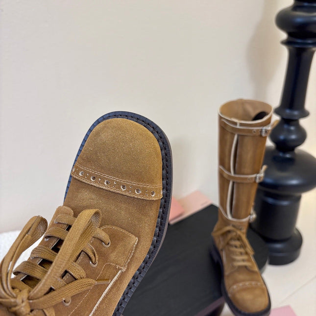 MIUMIU 25S ARMY BOOTS IN BROWN SUEDE
