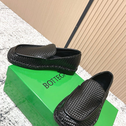 BOTTEGA VENETA 26S LOAFERS IN BLACK INTRECCIATO CALFSKIN