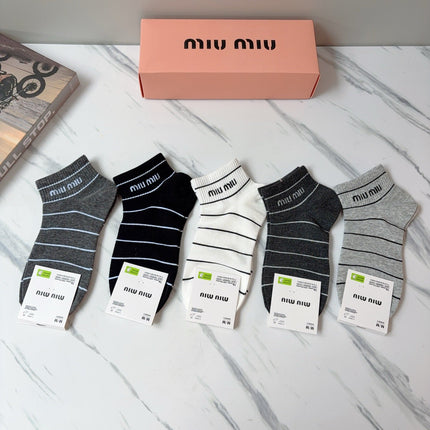 MIUMIU 26S ANKLE SOCKS 415758 (1 BOX)
