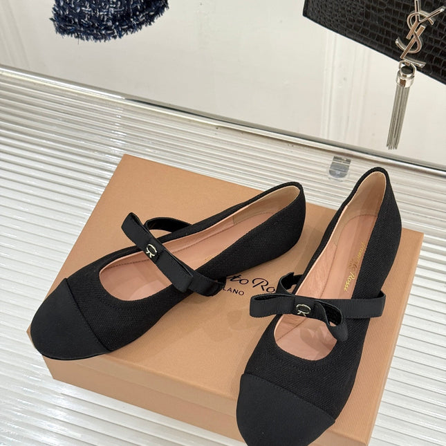 GIANVITO ROSSI 26S MARY JANE FLATS IN BLACK FABRIC