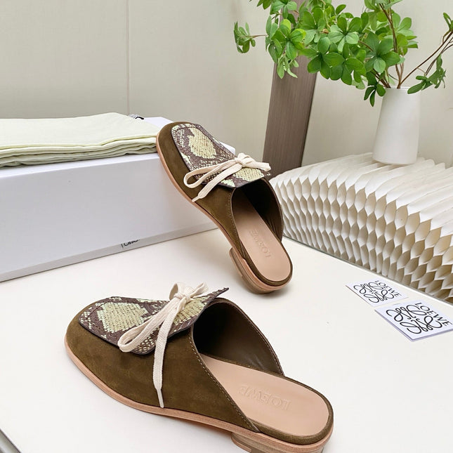 LOEWE 26S FLAT MULES IN SNAKESKIN-EMBOSSED CALFSKIN AND BROWN SUEDE