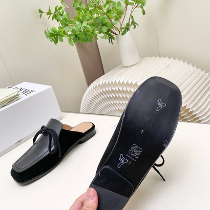 LOEWE 26S FLAT MULES IN BLACK CALFSKIN AND SUEDE