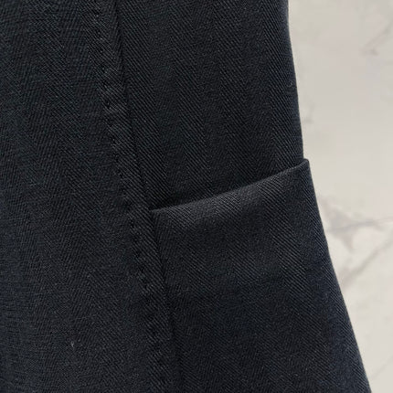 MAXMARA 26S SLEEVELESS V-NECK VEST 253