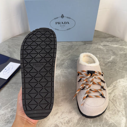 PRADA 26S WOVEN MULES IN LIGHT GREYISH BEIGE SUEDE