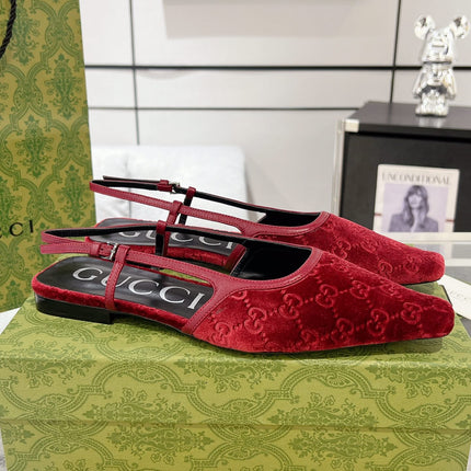 SLINGBACK FLATS IN CHERRY RED VELVET