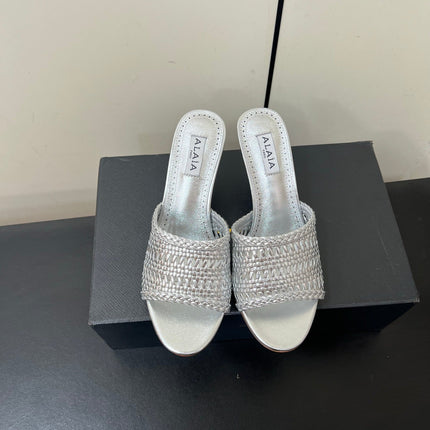 ALAIA HIGH HEEL 25S 70 MM IN SILVER LAMBSKIN WITH WOVEN PATTERN
