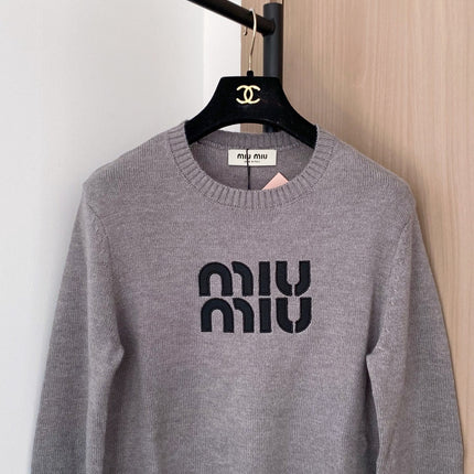 MIUMIU SWEATER STYLE 706