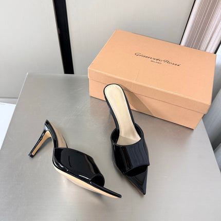 GIANVITO ROSSI 26S POINTED-TOE SANDALS 90 MM IN BLACK PATENT CALFSKIN