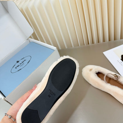 PRADA 26S MARY JANE BALLET IN CREAM WHITE SHEARLING