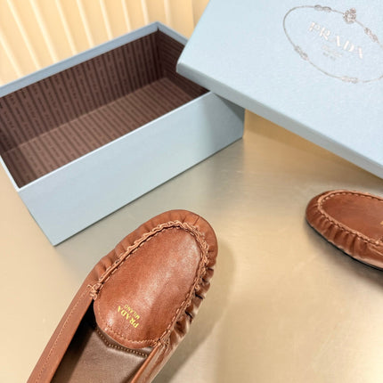 PRADA 26S CLASSIC LOAFERS IN CAMEL BROWN LAMBSKIN