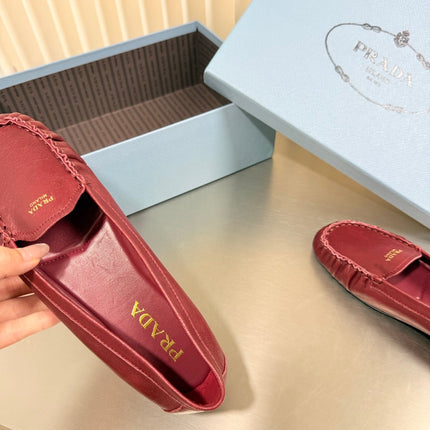 PRADA 26S CLASSIC LOAFERS IN DARK RED LAMBSKIN
