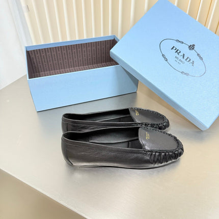 PRADA 26S CLASSIC LOAFERS IN BLACK LAMBSKIN