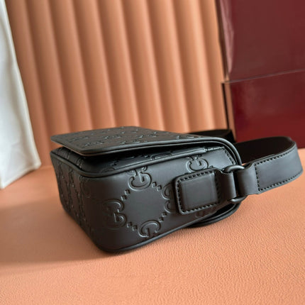 GUCCI 25S SUPREME MESSENGER BAG 18 CM IN BLACK CALFSKIN