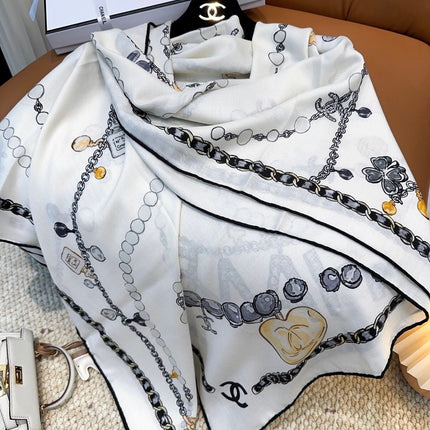 CHANEL 25S SCARF 140 CM IN CASHMERE SILK 943929