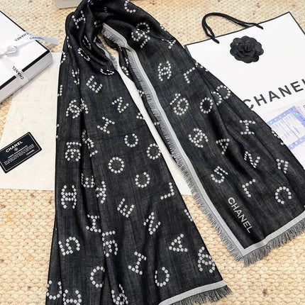 CHANEL 26S SCARF 140 IN SILK AND CASHMERE 504343
