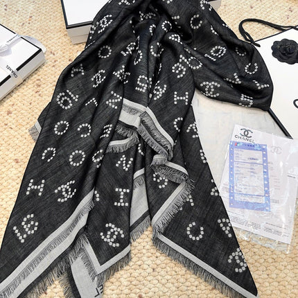 CHANEL 26S SCARF 140 IN SILK AND CASHMERE 504343