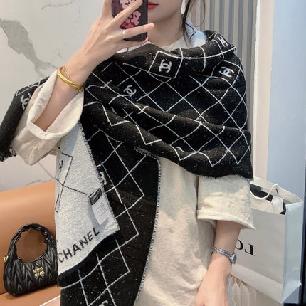 CHANEL 25S SCARF 195 CM IN CASHMERE 942782