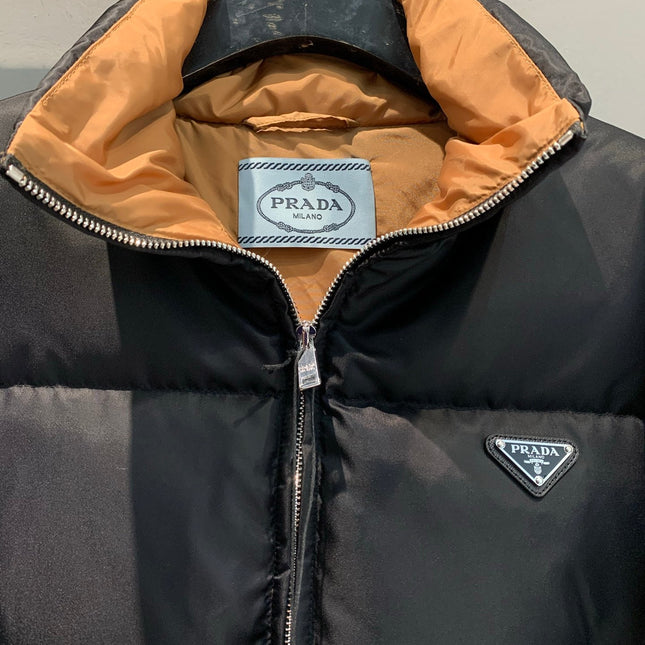 PRADA 25S DOWN JACKET 382
