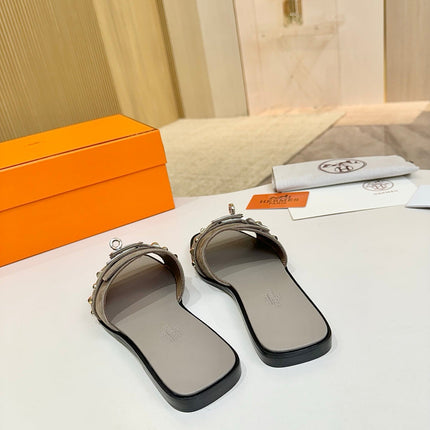 HM 26S GIULIA SANDAL IN GREY SUEDE AND CALFSKIN SILVER HARDWAREC
