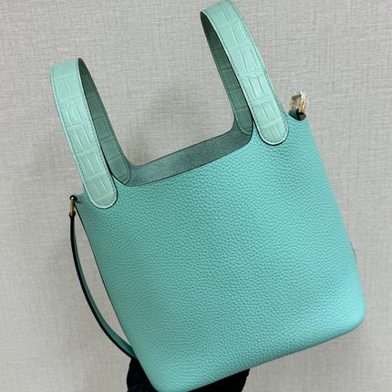 HM 25S PICOTIN LOCK 18 CM IN AQUAMARINE COWHIDE WITH CROCODILE HANDLE STYLE 7