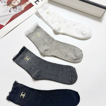 CHANEL 26S CREW SOCKS 400454 (1 BOX)