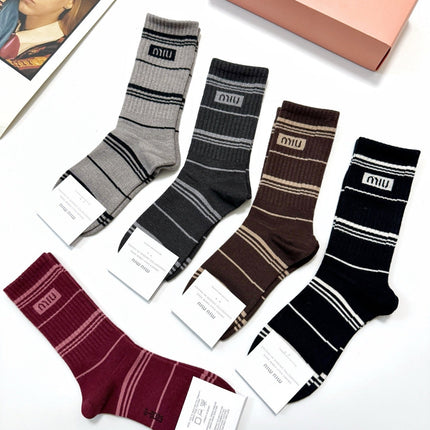 MIUMIU 26S CREW SOCKS 403632 (1 BOX)