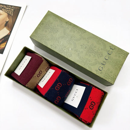 GUCCI 26S CREW SOCKS 410387 (1 BOX)