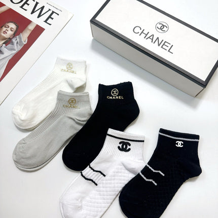 CHANEL 26S ANKLE SOCKS 412444 (1 BOX)