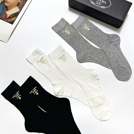 PRADA 26S CREW SOCKS 413919 (1 BOX)