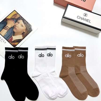 ALO 26S CREW SOCKS 421113 (1 BOX)
