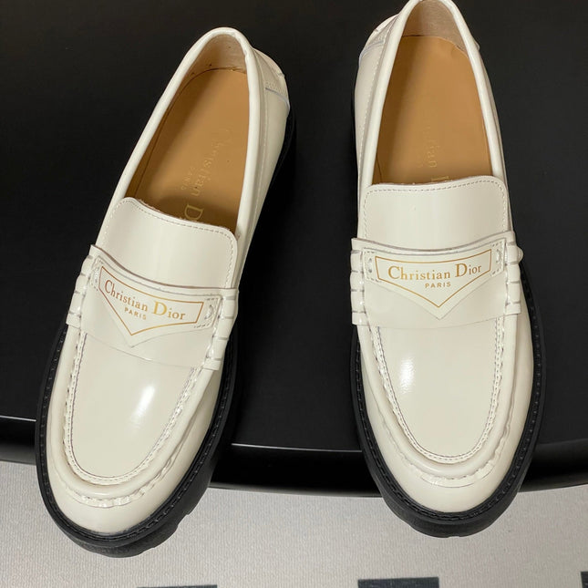 DIOR 25S BOY PLATFORM LOAFERS IN CREAM WHITE LAMBSKIN