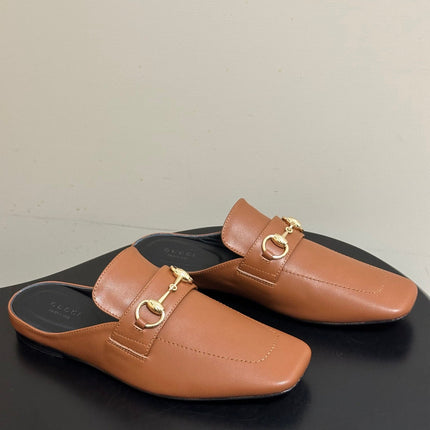 GUCCI 26S HORSEBIT LOAFER MULES IN LIGHT BROWN CALFSKIN