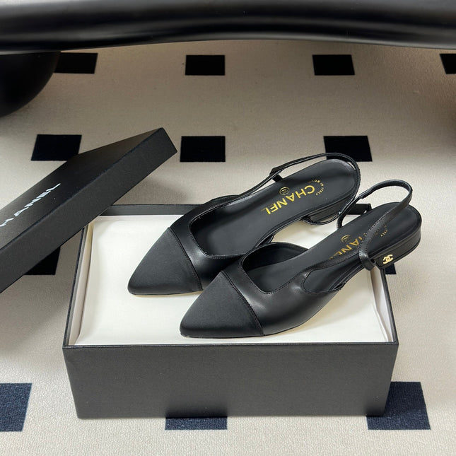 CHANEL 26S POINTED TOE SLINGBACKS IN BLACK LAMBSKIN AND FABRIC