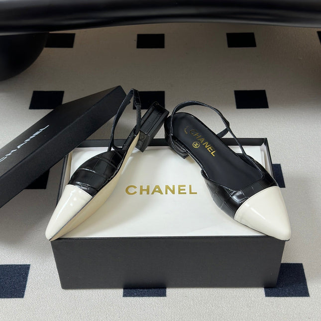 CHANEL 26S POINTED TOE SLINGBACKS IN BLACK MIX WHITE LAMBSKIN
