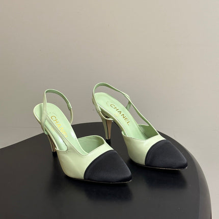 CHANEL 26S POINTED TOE HIGH HEEL SLINGBACKS 85 MM IN PASTEL GREEN LAMBSKIN WITH BLACK TOE