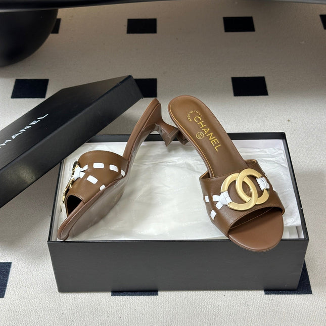 CHANEL 26S HIGH HEEL MULE IN BROWN LAMBSKIN WITH GOLD TONE CC LOGO