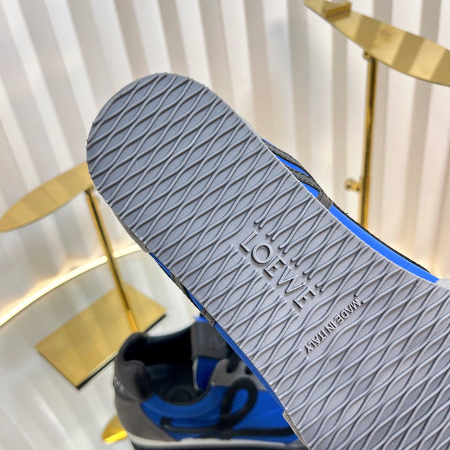 LOEWE 26S RUNNER 2.0 SNEAKERS IN GREY SUEDE AND DARK BLUE FABRIC