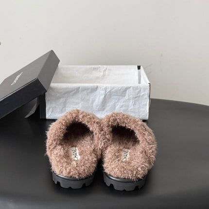CHANEL 26S SLIDE SANDALS IN TAUPE BROWN SHEARLING UPPER AND LINING WITH WHITE CC LOGO