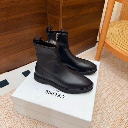CELINE 26S ANKLE BOOTS IN BLACK SMOOTH CALFSKIN WITH PULL TABS