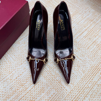 GUCCI 26S HORSEBIT PUMPS 105 MM IN DARK RED PATENT CALFSKIN