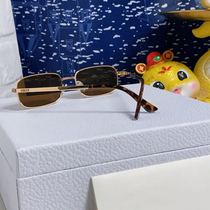 RECTANGULAR FRAME SUNGLASSES GG1457S IN METAL