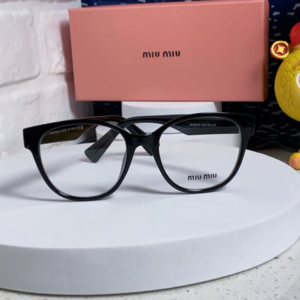 RUNWAY SUNGLASSES 567507 IN BLACK ACETATE SILVER LOGO