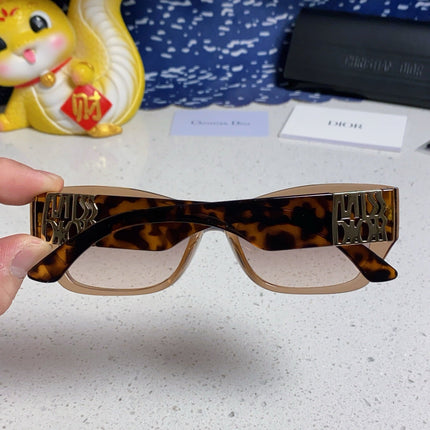 DIOR 26S RECTANGULAR FRAME IN ACETATE 406560