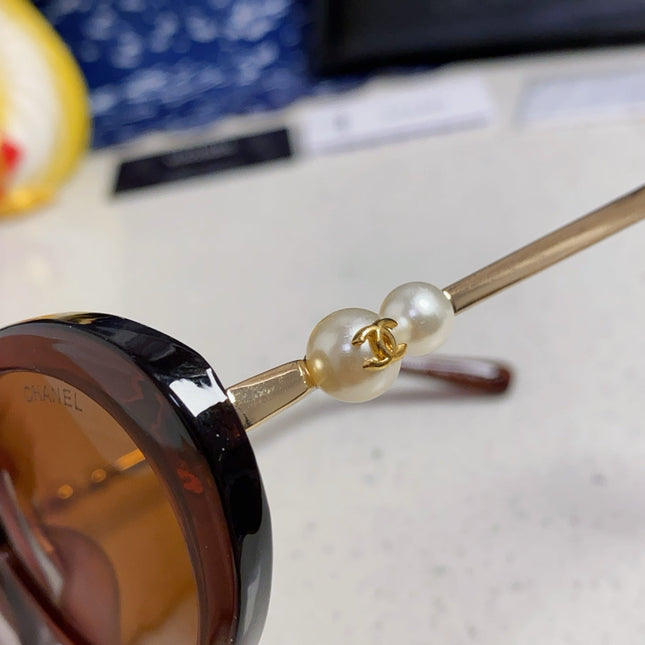 CHANEL 26S OVAL FRAME IN BROWN ACETATE 413423
