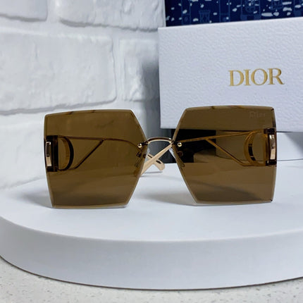 DIOR 26S OVERSIZED SQUARE FRAME IN METAL 500372