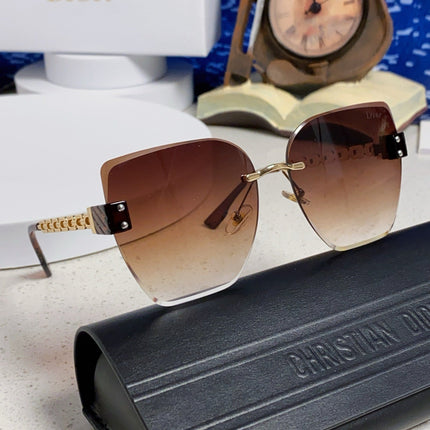 DIOR 26S SQUARE FRAME IN METAL 502862